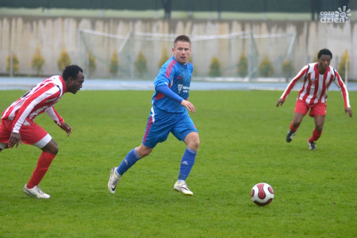 Ważny sprawdzian przed Bronią. W środę mecz z Ursusem Ważny sprawdzian przed Bronią. W środę mecz z Ursusem