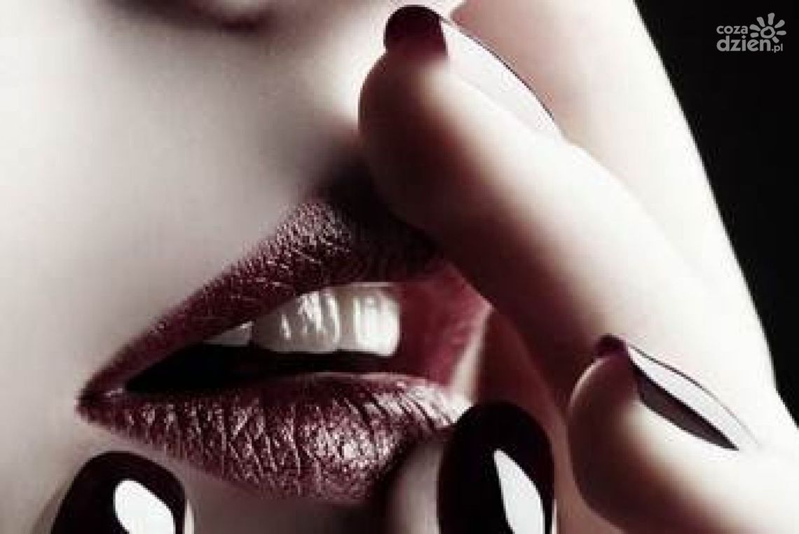 Wcielone zło czyhające w sieci Wcielone zło czyhające w sieci