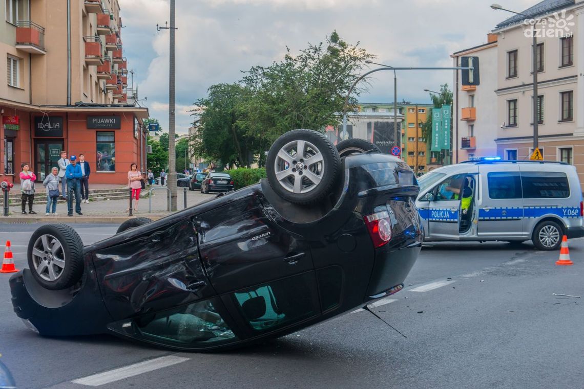 Weekend na drogach Radomia i powiatu. Zginęła jedna osoba Weekend na drogach Radomia i powiatu. Zginęła jedna osoba