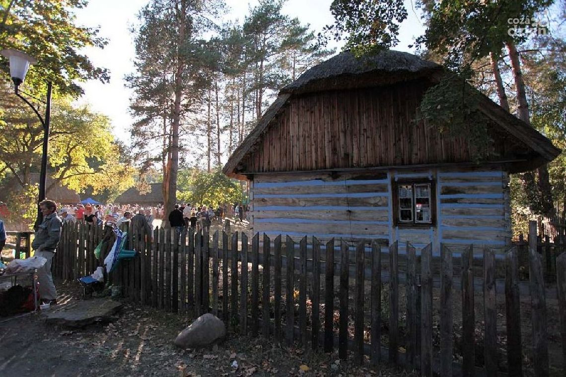 Węgierskie pomniki pamięci w Muzeum Wsi Radomskiej