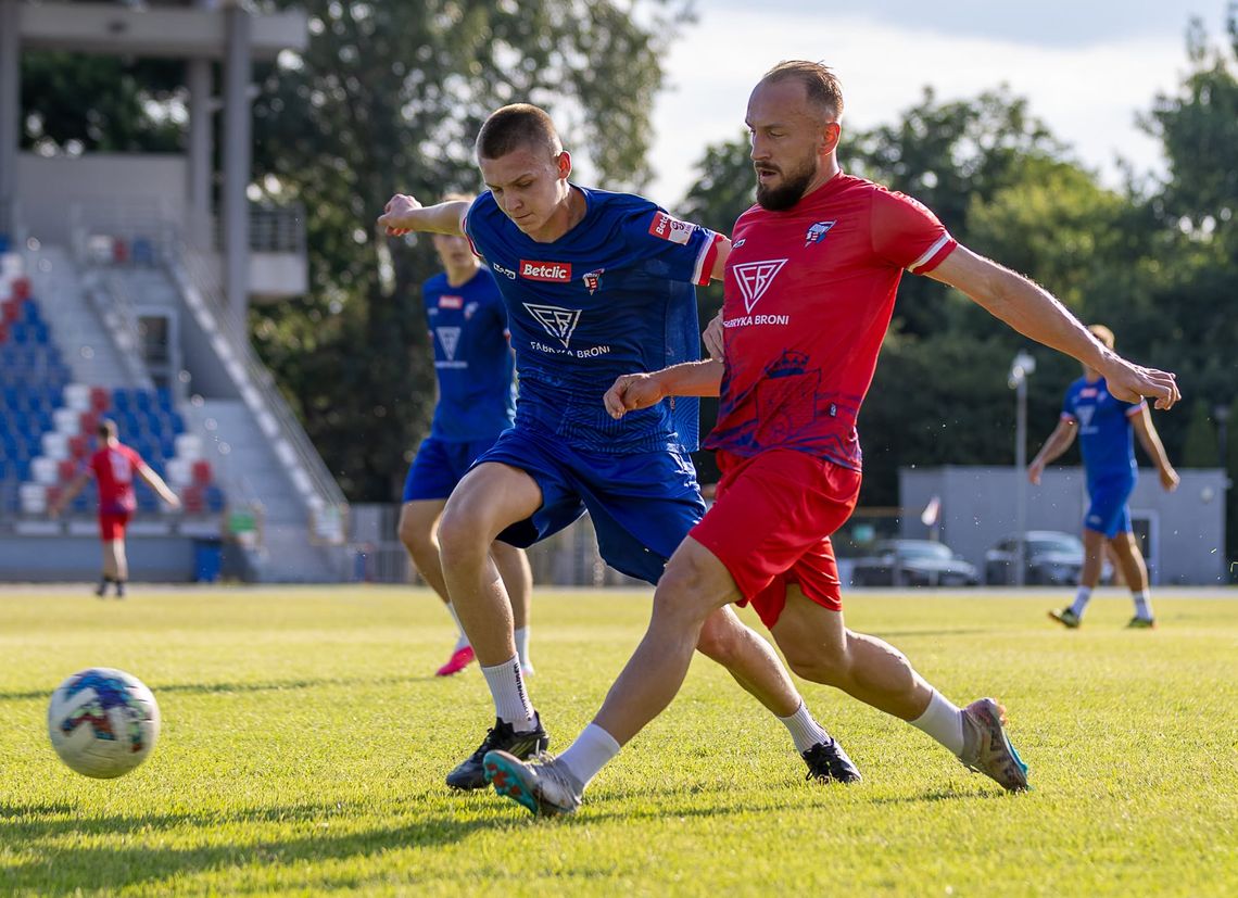 Wewnętrzny sparing Broni Radom i pierwsze ruchy kadrowe przed nowym sezonem