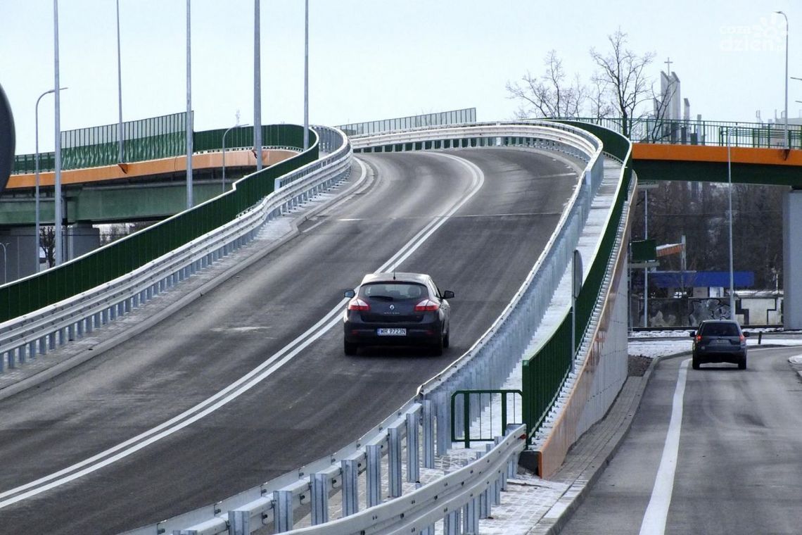 Wiadukt na Młodzianowskiej otwarty!