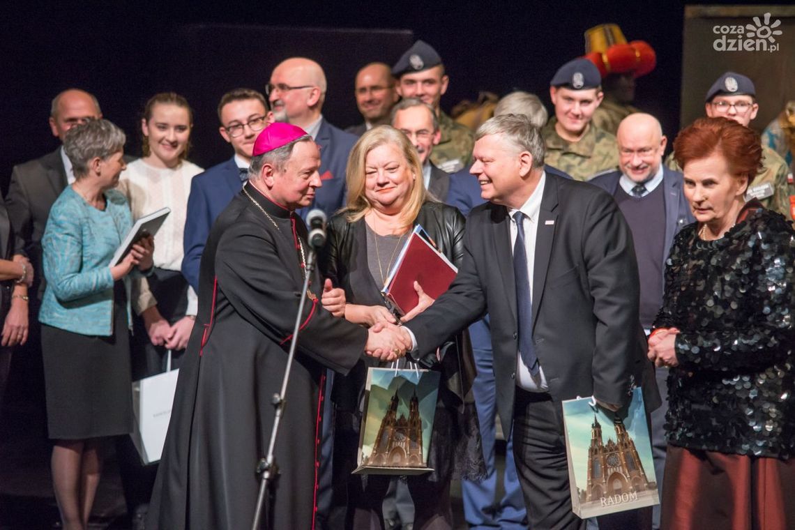 Wieczór wigilijny Radomskiego Stowarzyszenia Pokoleń za nami