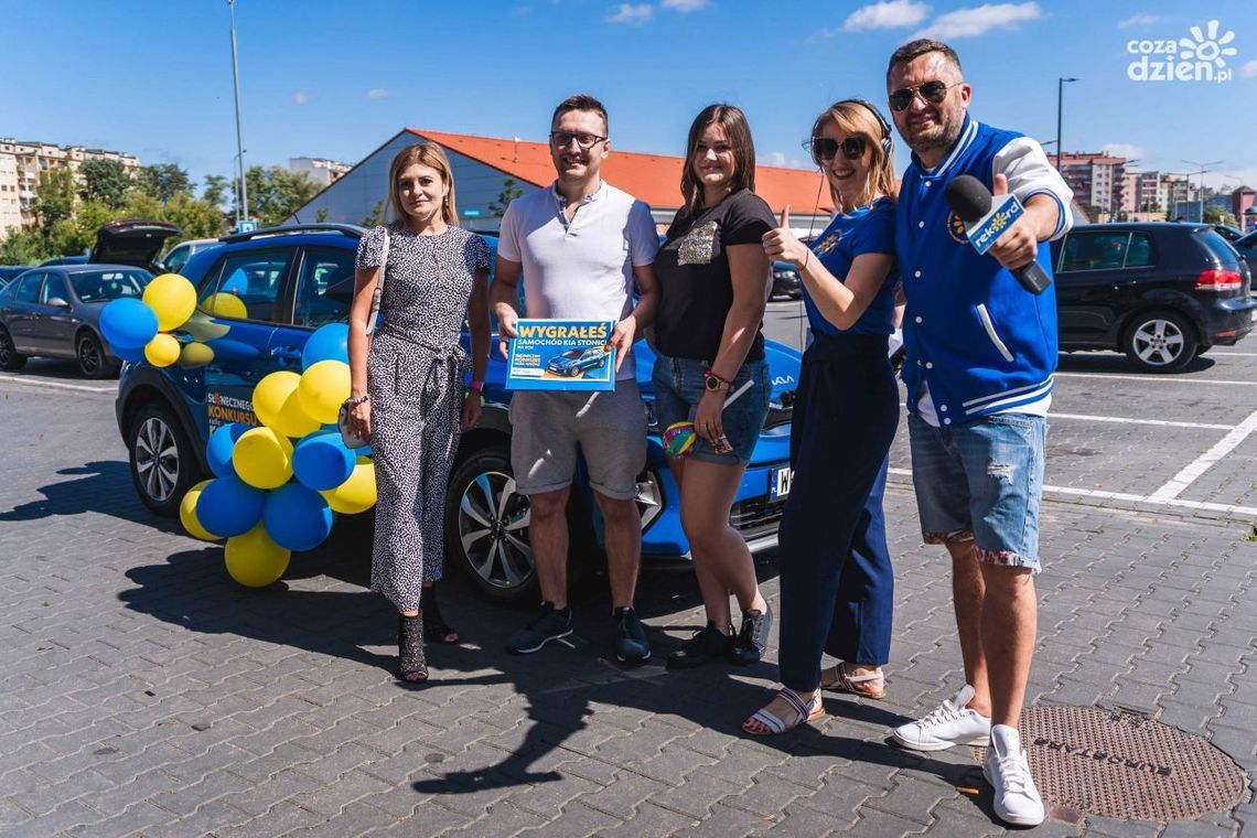 Wielka wygrana w Słonecznym Konkursie Radia Rekord! Kia Stonic trafiła do pana Przemka Wielka wygrana w Słonecznym Konkursie Radia Rekord! Kia Stonic trafiła do pana Przemka