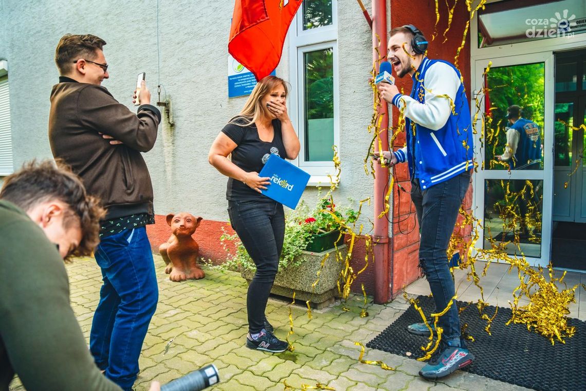 Wielka wygrana w Słonecznym konkursie Radia Rekord! Pani Ania z kluczykami do Kia!