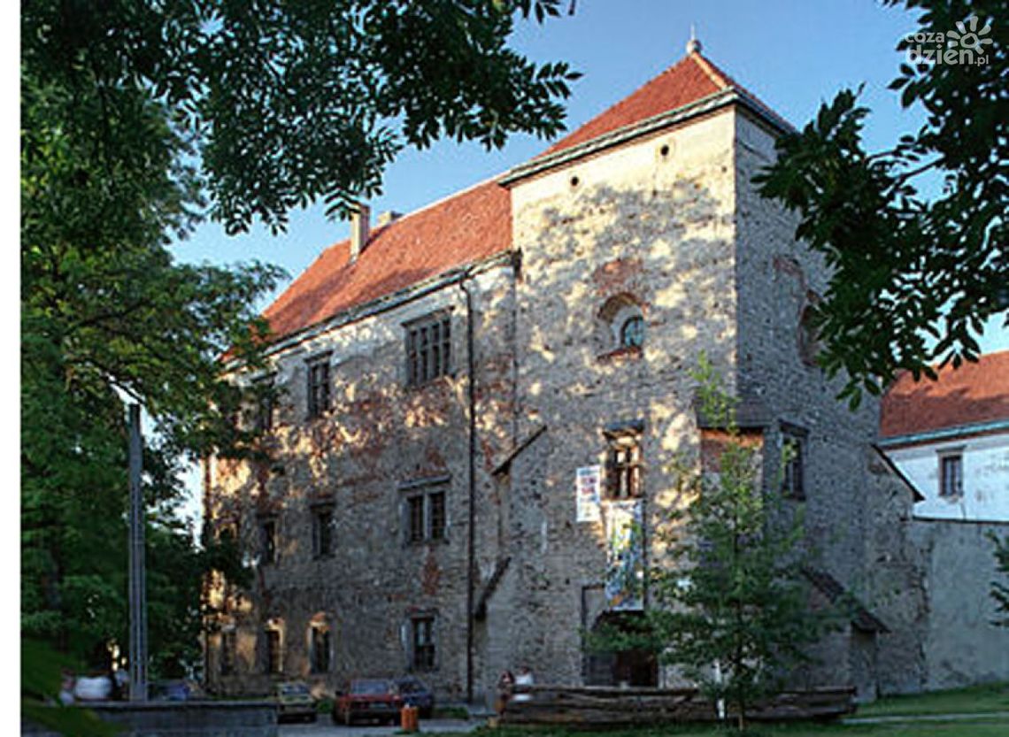 Wielki remont na szydłowieckim zamku