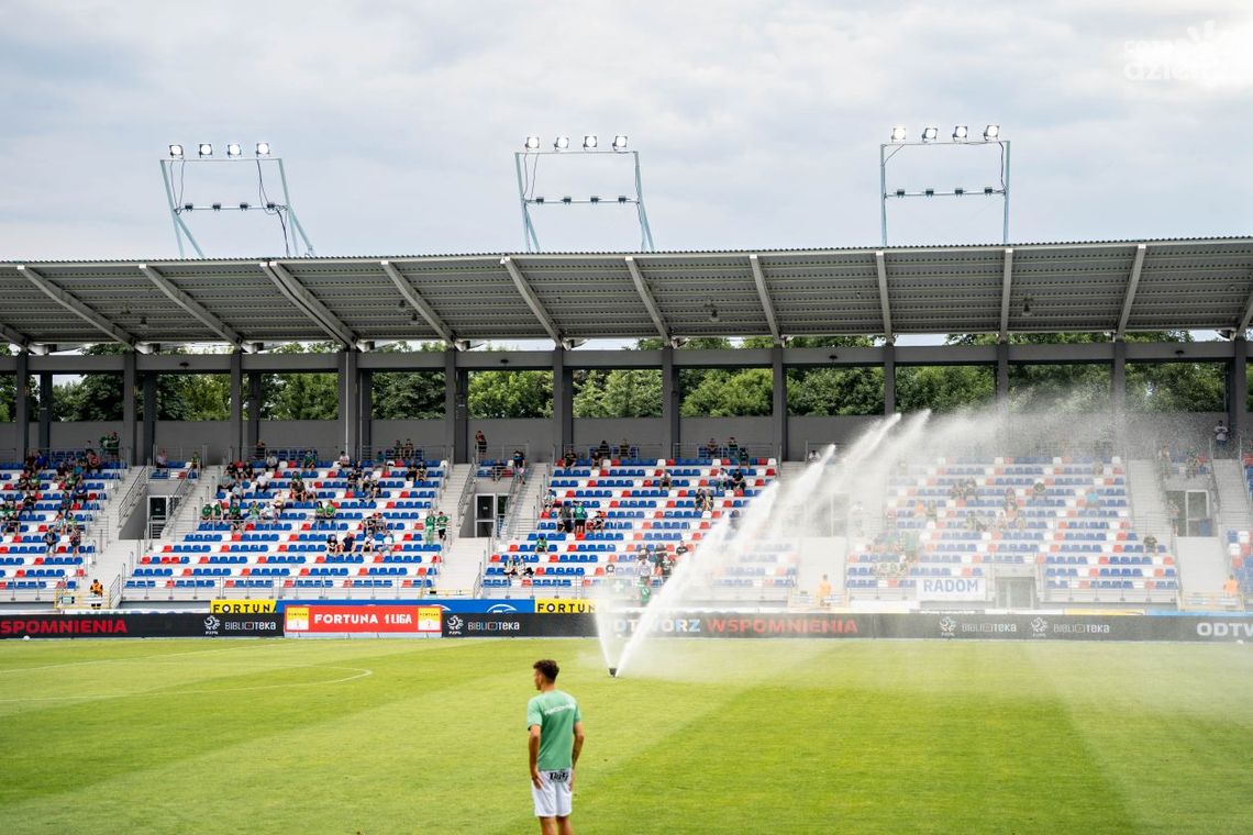 Wiemy ilu kibiców obejrzy mecz z Miedzią. Umowa na oświetlenie podpisana
