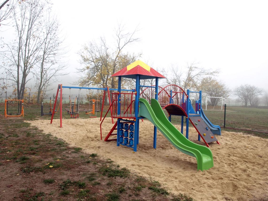 Wierzbica Plac zabaw w Suliszce wyremontowany