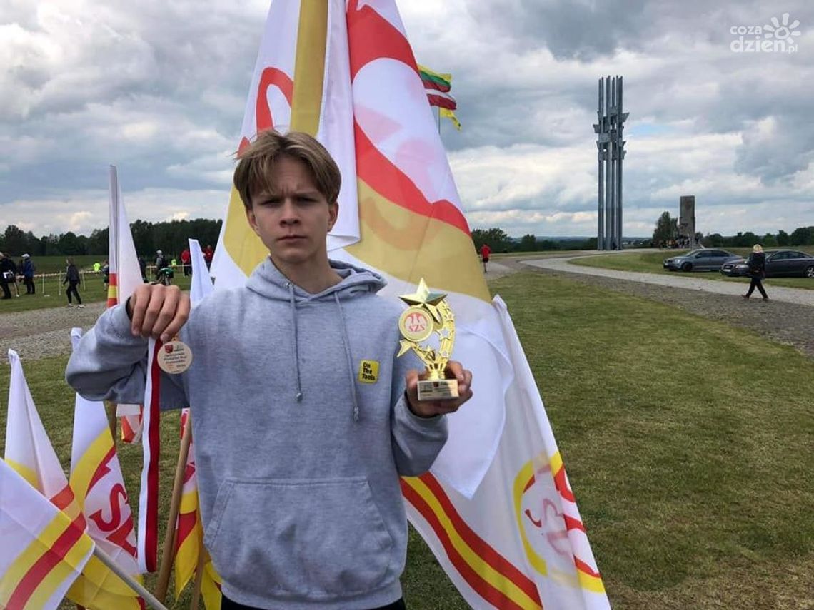 Wiktor Zugaj z PSP nr 9 w Radomiu najlepszym uczniem w kraju w biegach przełajowych!