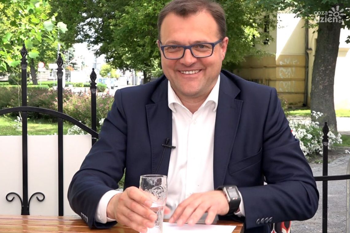 Witkowski razem z PiS... w kwestii uchodźców