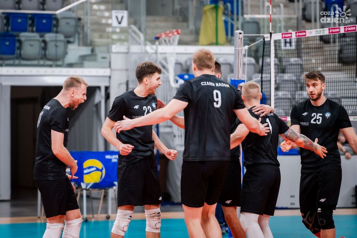 WKS Czarni Radom wygrali sparing z PZL Leonardo Avią Świdnik