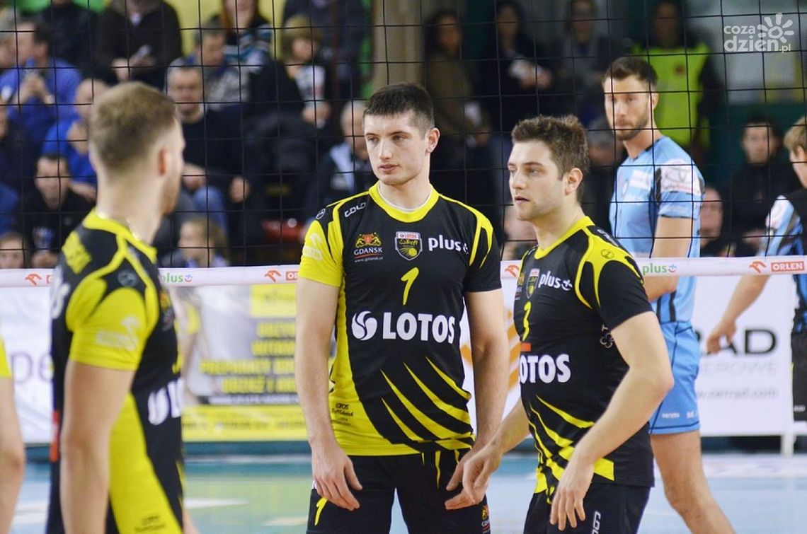 Wojciech Żaliński w Czarnych. Wytze Kooistra odchodzi