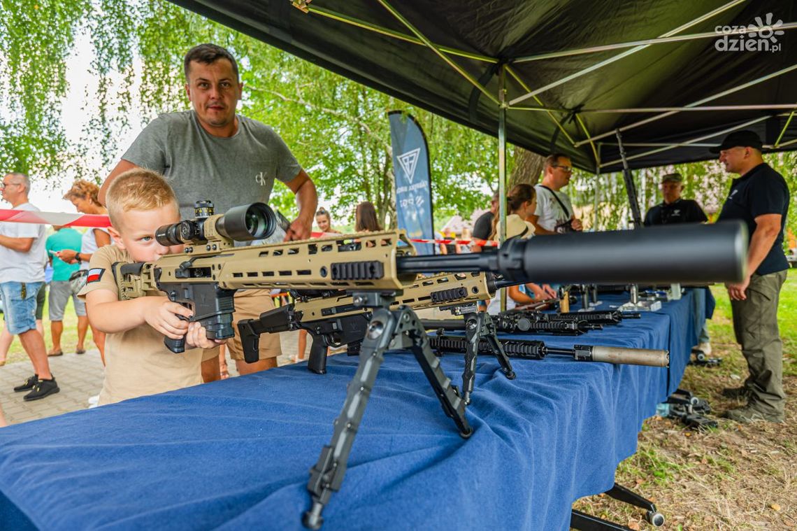 Wojskowe pikniki w całym kraju Wojskowe pikniki w całym kraju