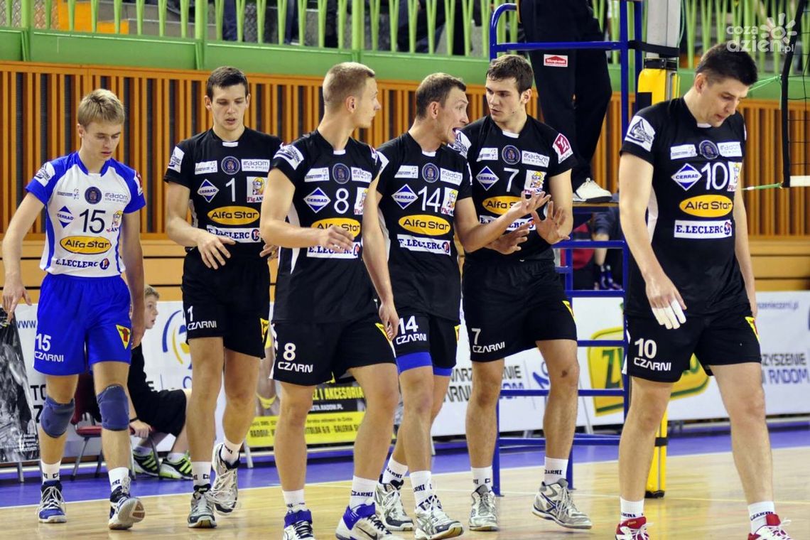 "Wojskowi" podejmą ostatnią drużynę w tabeli