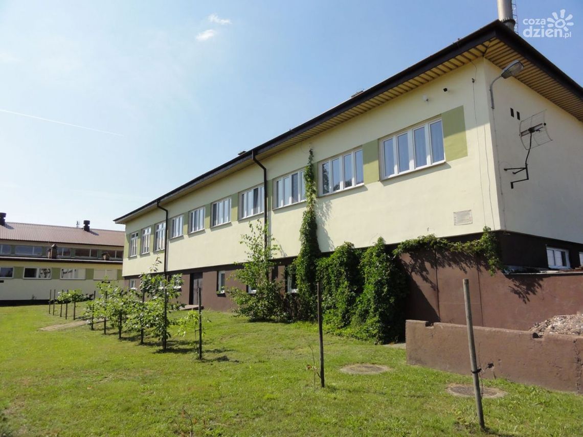 Wolanów. Zakończono termomodernizację szkoły Wolanów. Zakończono termomodernizację szkoły