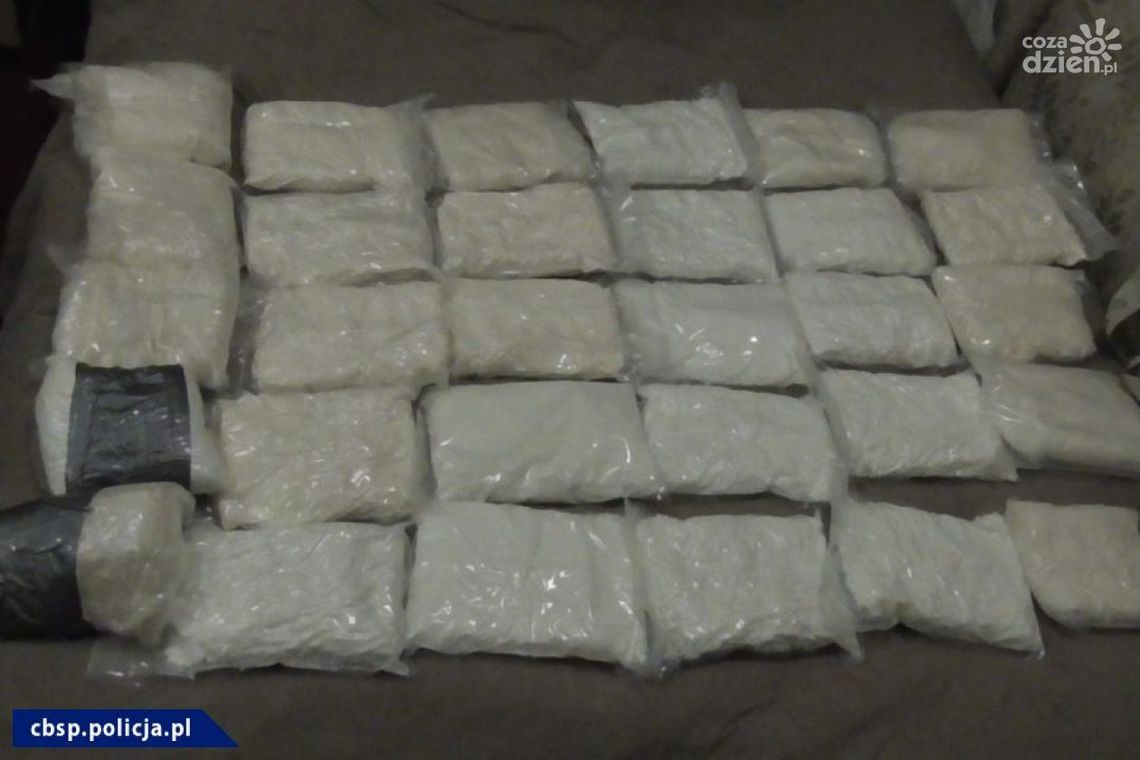 Wpadł „Joker” i „Młody”. Dilowali w całym województwie (wideo) Wpadł „Joker” i „Młody”. Dilowali w całym województwie (wideo)