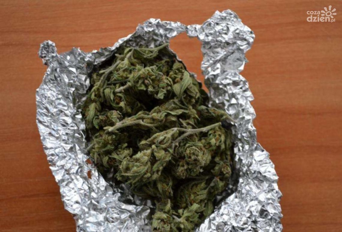Wpadł za narkotyki. Został objęty dozorem policyjnym