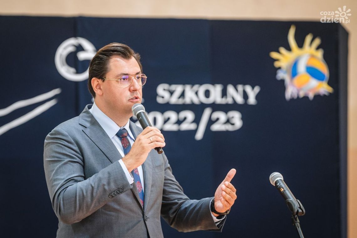 Wpisy znieważające posła Frysztaka. Jest wyrok sądu