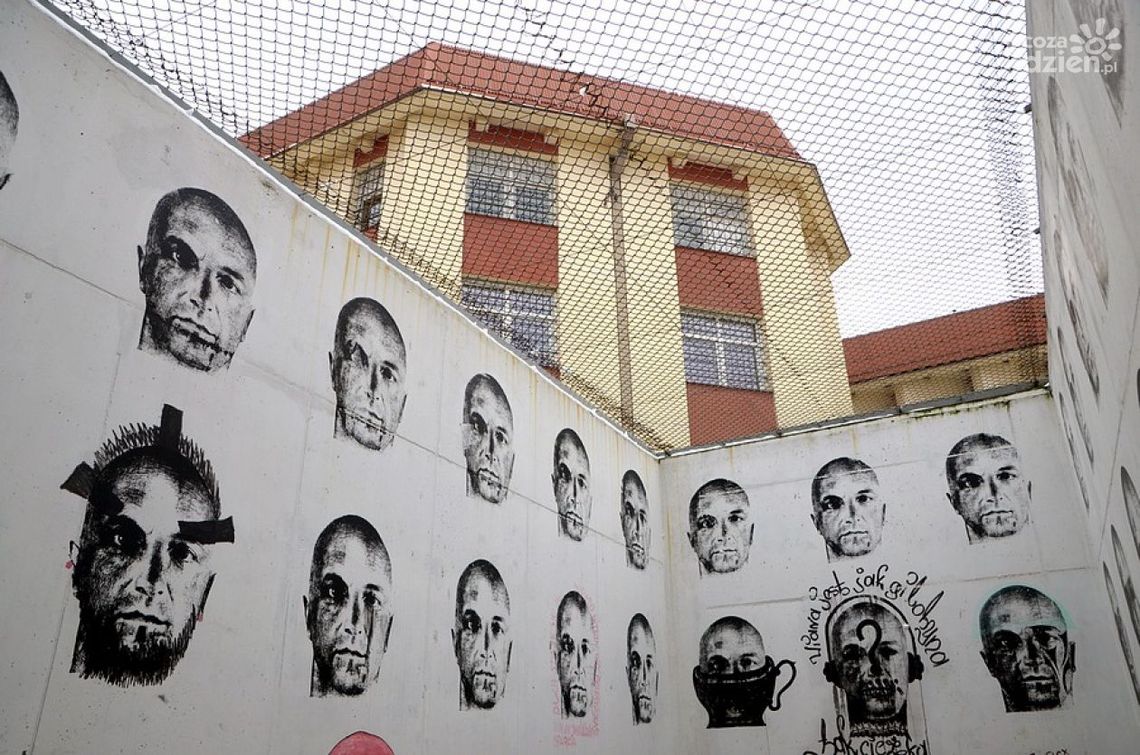 Wracają widzenia z bliskimi w Areszcie Śledczym