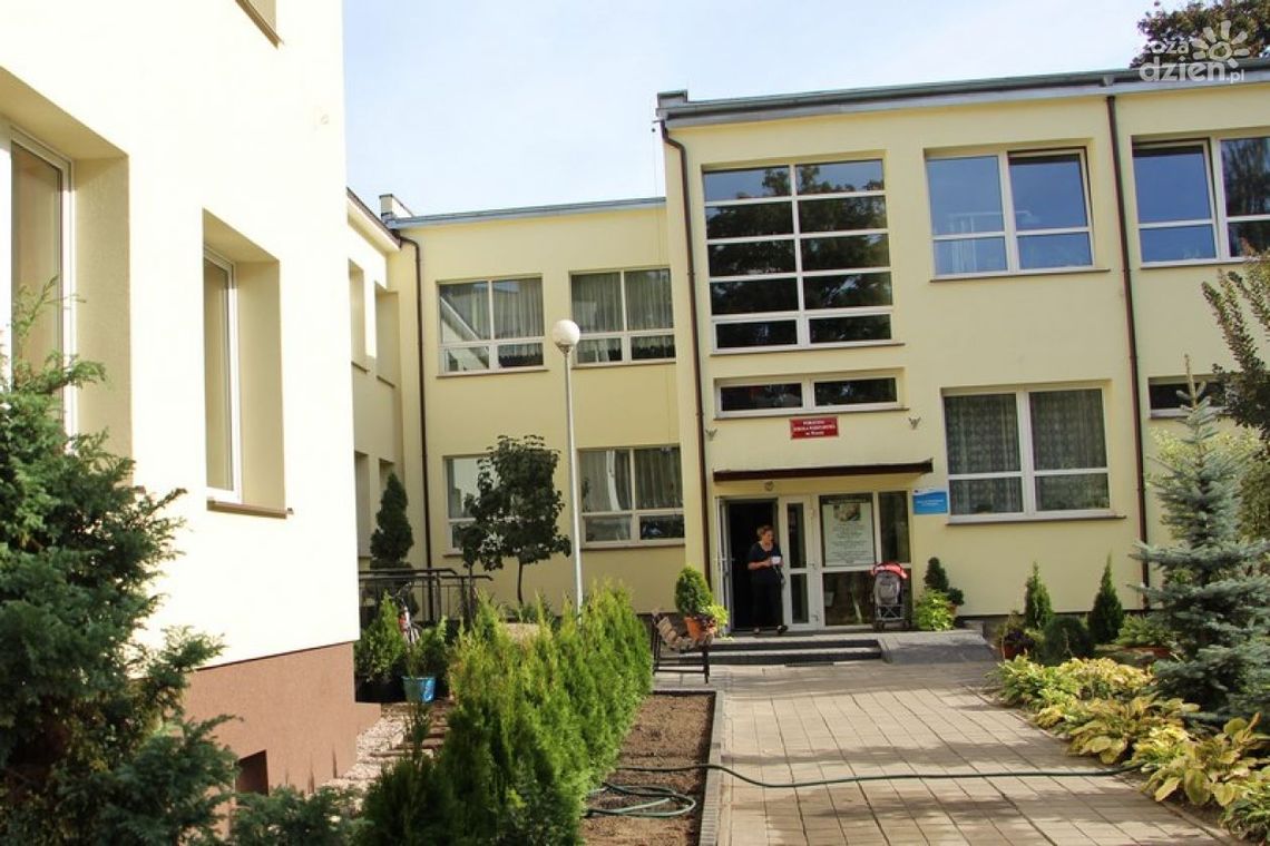 Wrzos. Odnowiono szkołę podstawową