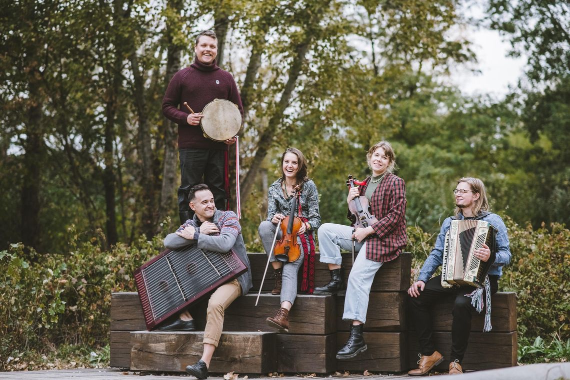 Wsi spokojna, wsi wesoła... Fosa Pełna Kultury nie zwalnia tempa!