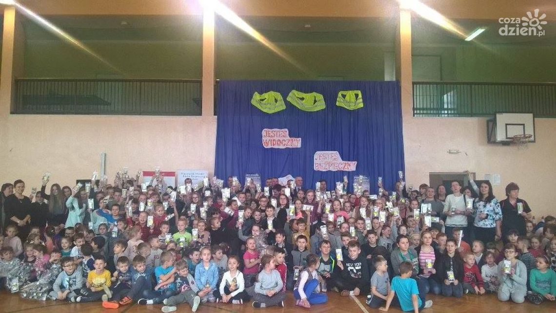 WSOLA. Kolejni uczniowie z odblaskami WSOLA. Kolejni uczniowie z odblaskami