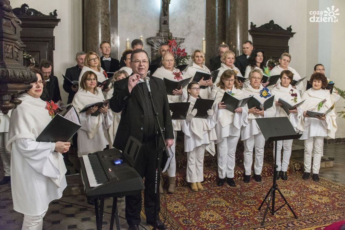 Wspólne kolędowanie w parafii ewangelickiej