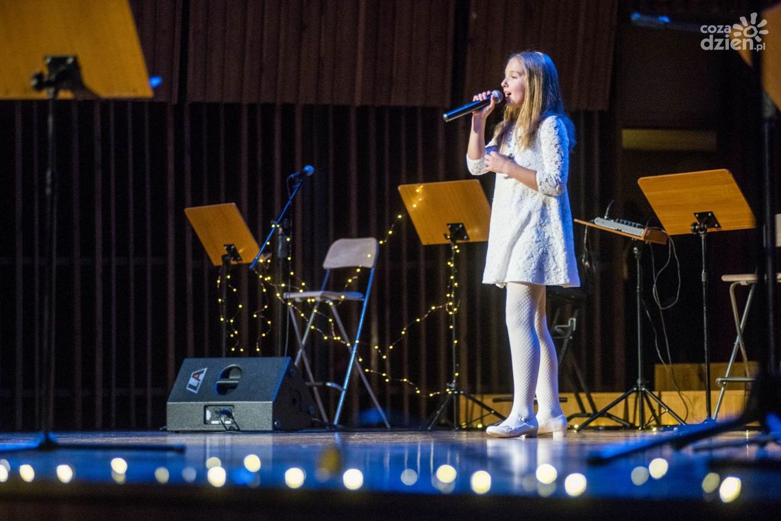 "Wśród nocnej ciszy..." w Szkole Muzycznej