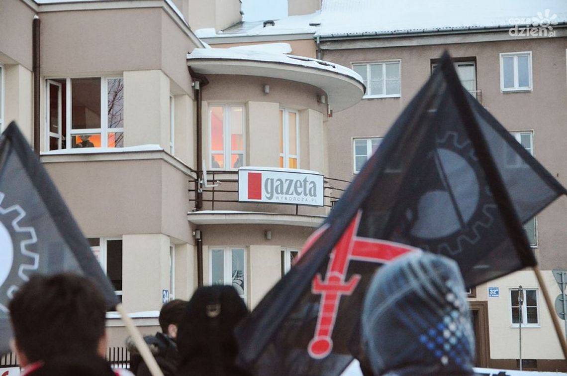 Wszechpolacy przed "Gazetą Wyborczą"