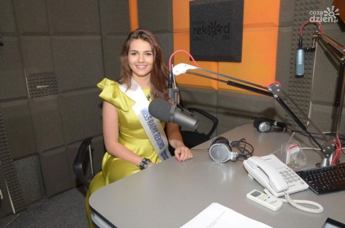 Wybieramy Miss Radia Rekord 2016 Wybieramy Miss Radia Rekord 2016