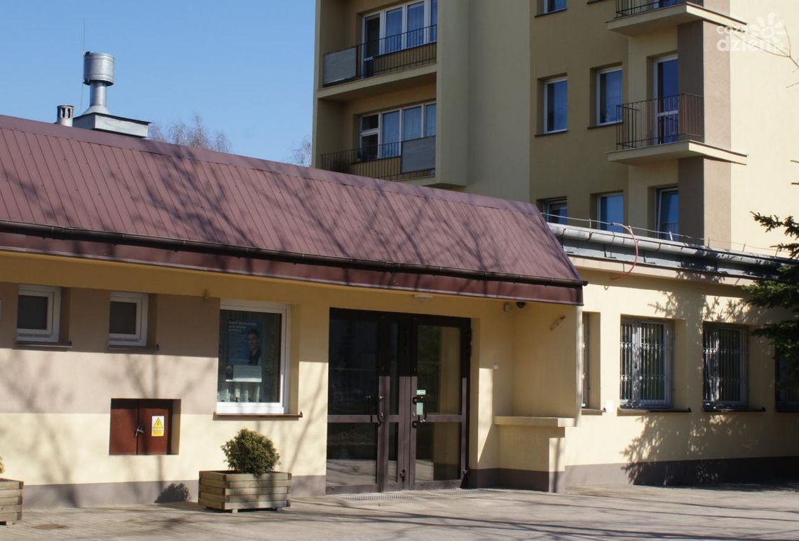 WYBIERZ SZKOŁĘ:  "Traugutt"