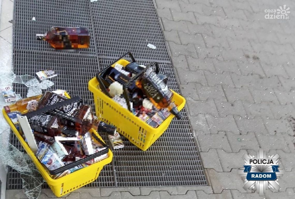 Wybił szybę w sklepie i ukradł alkohol oraz papierosy. Wpadł kilka godzin później
