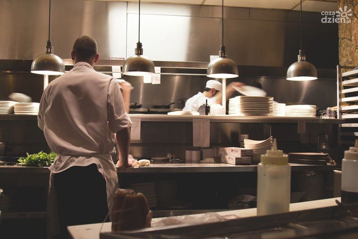 Wybór i montaż odpowiedniego dla Twojej restauracji okapu  