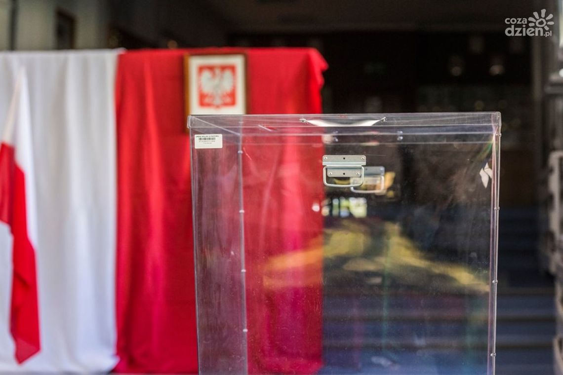 Wybory parlamentarne. Gdzie i jak głosować?