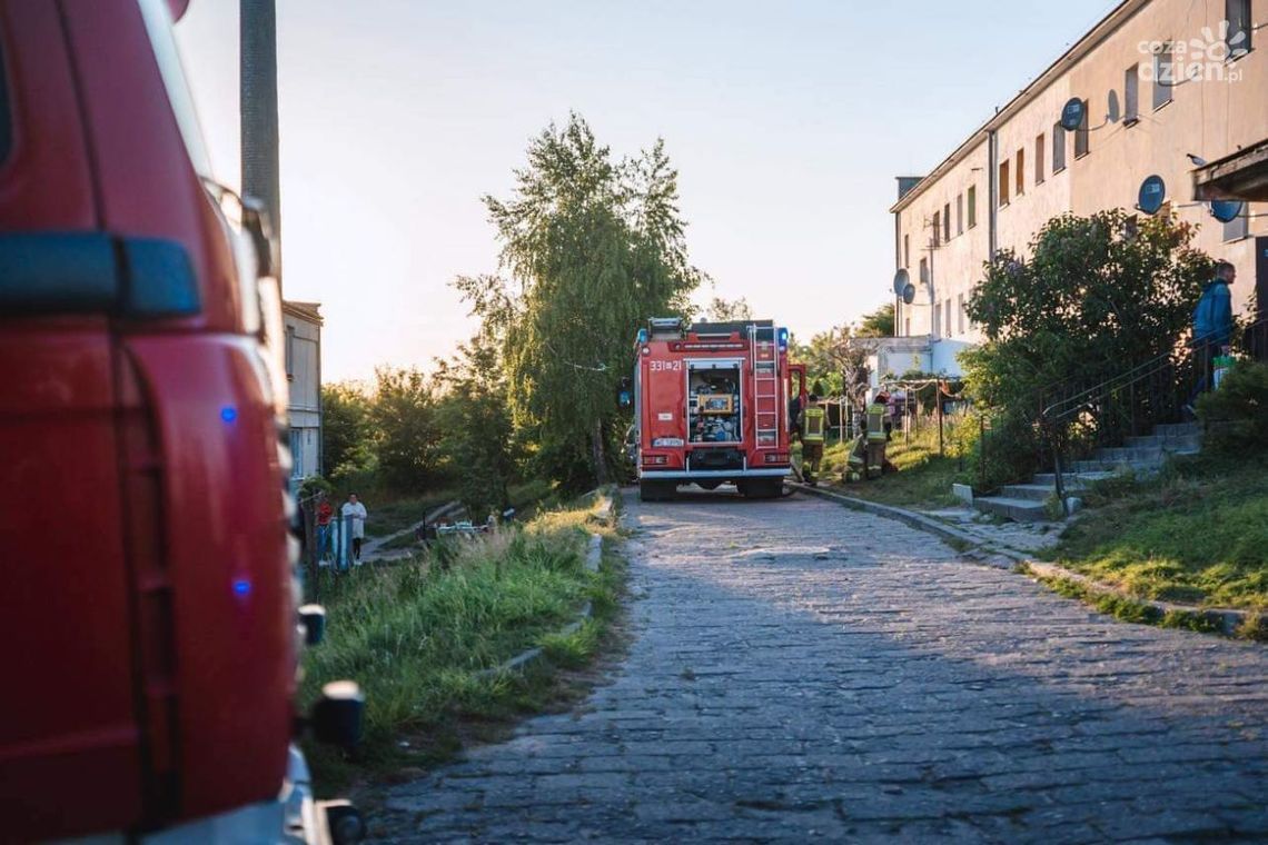 Wybuchła butla z gazem w bloku przy ul. Wolanowskiej Wybuchła butla z gazem w bloku przy ul. Wolanowskiej