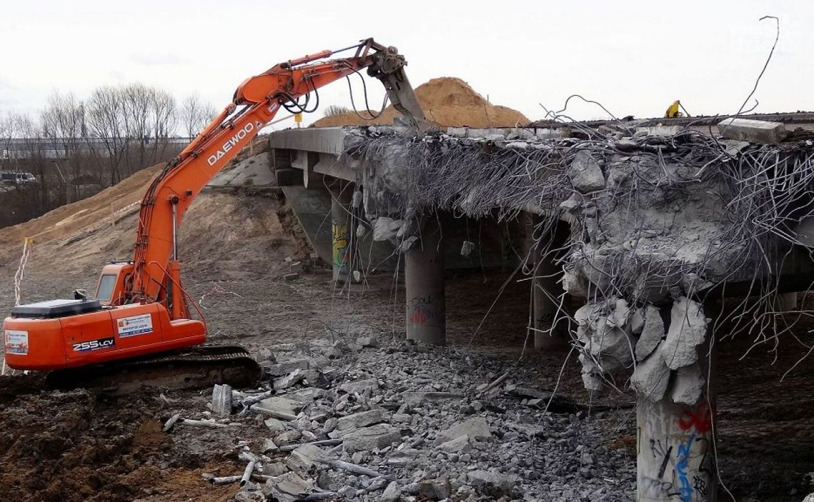 Wyburzają wiadukt przy ulicy Żółkiewskiego