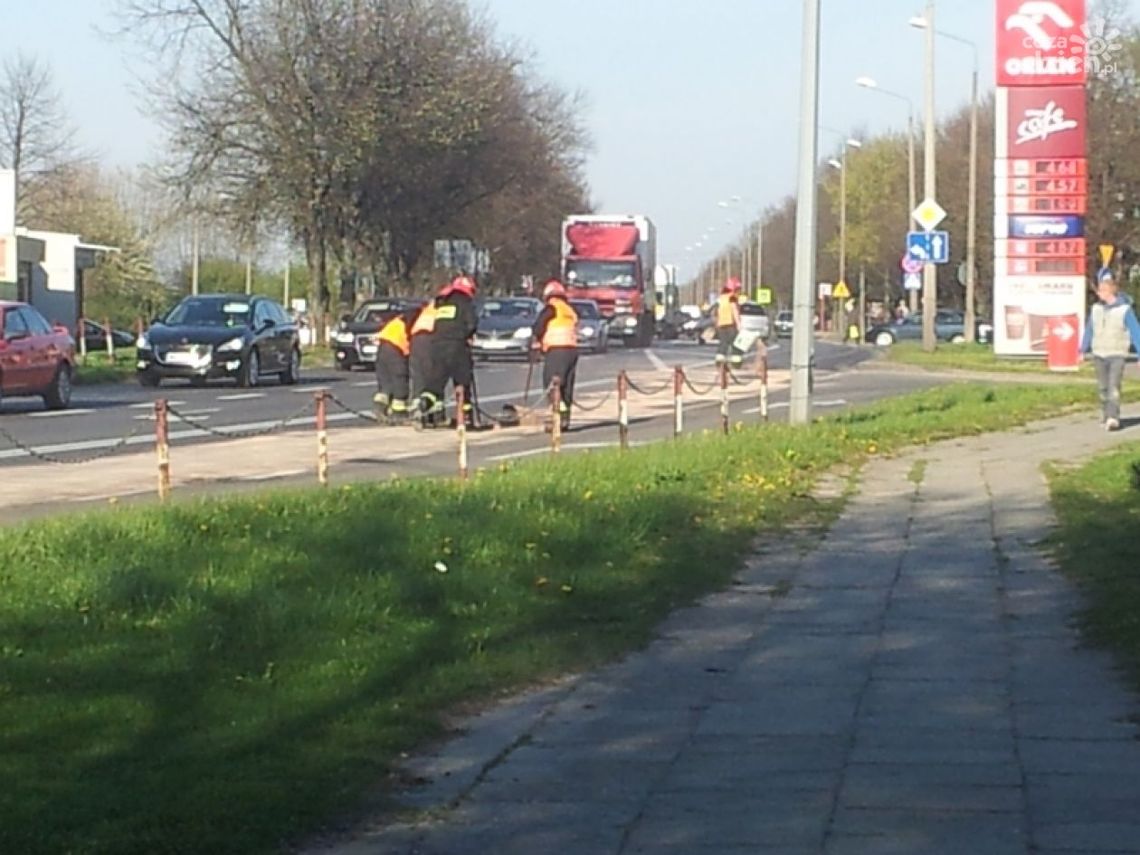 Wyciek paliwa na ulicy Struga