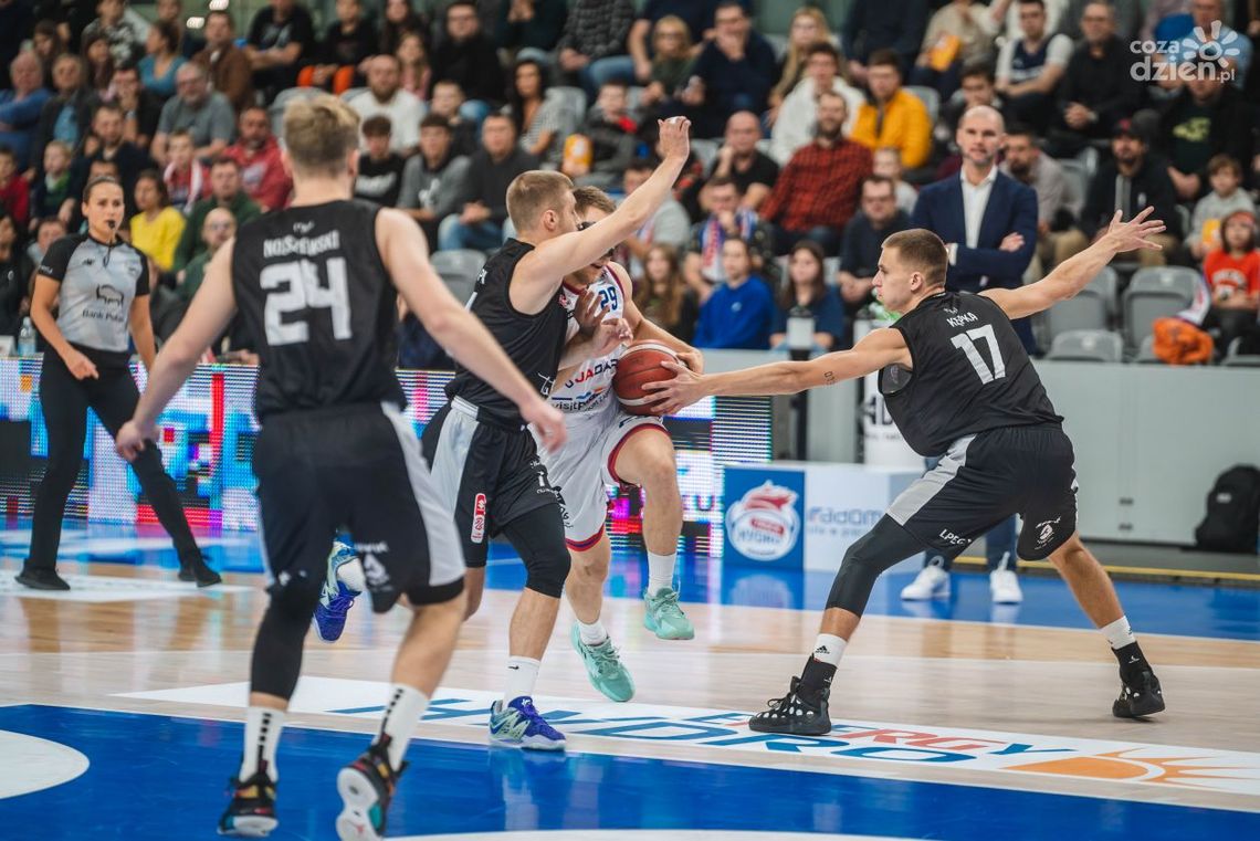 Wygrana koszykarzy HydroTrucku Radom zgodnie z planem