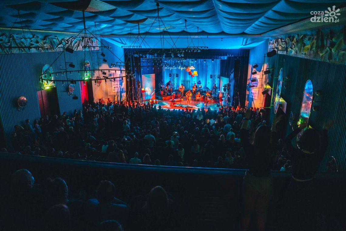 Wyjątkowy sezon ROK Wyjątkowy sezon ROK