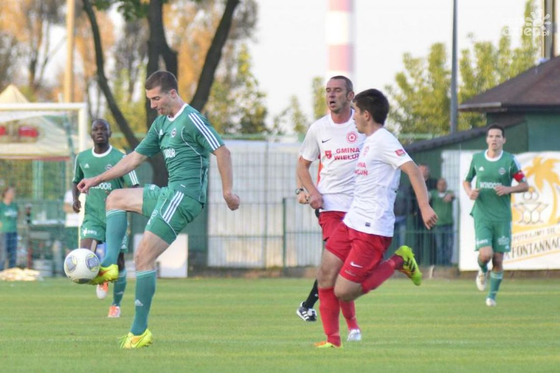 Wyjazdowa wygrana Radomiaka w Wieluniu Wyjazdowa wygrana Radomiaka w Wieluniu