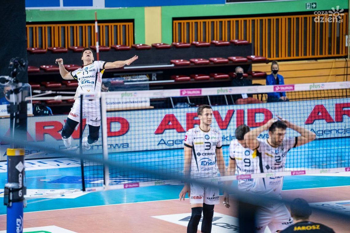 Wyjazdowe starcie Cerradu Enei Czarnych w Rzeszowie Wyjazdowe starcie Cerradu Enei Czarnych w Rzeszowie