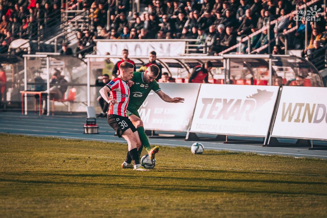 Wyjazdowy mecz Radomiaka Radom z Cracovią w sobotę 15 kwietnia