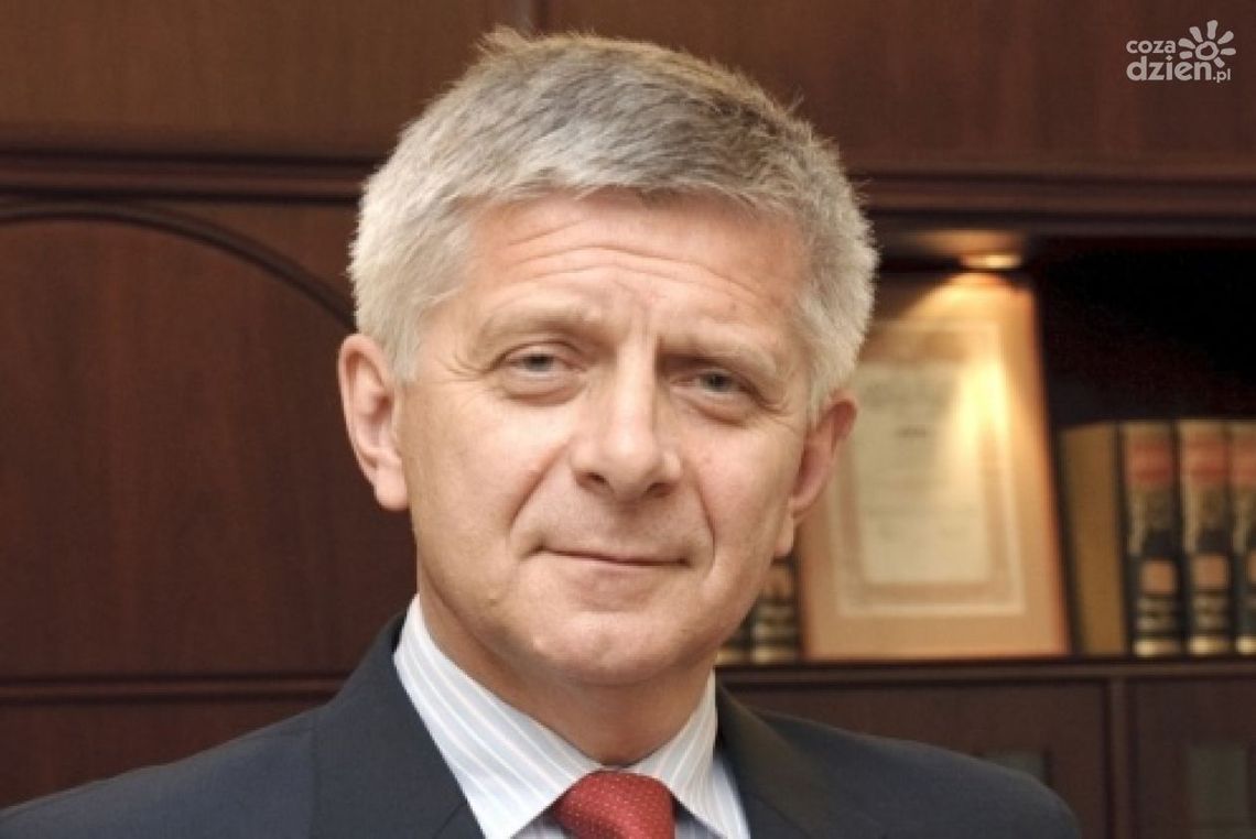 Wykład Marka Belki "Czy Polska powinna przyjąć euro?"