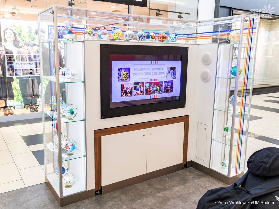 Wylicytuj bombkę Wylicytuj bombkę