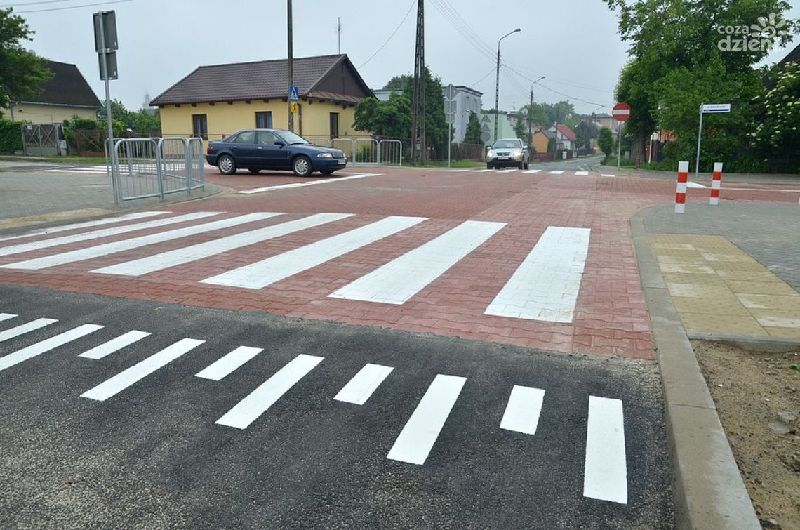 Wyniesione skrzyżowanie na Glinicach - jak to działa?