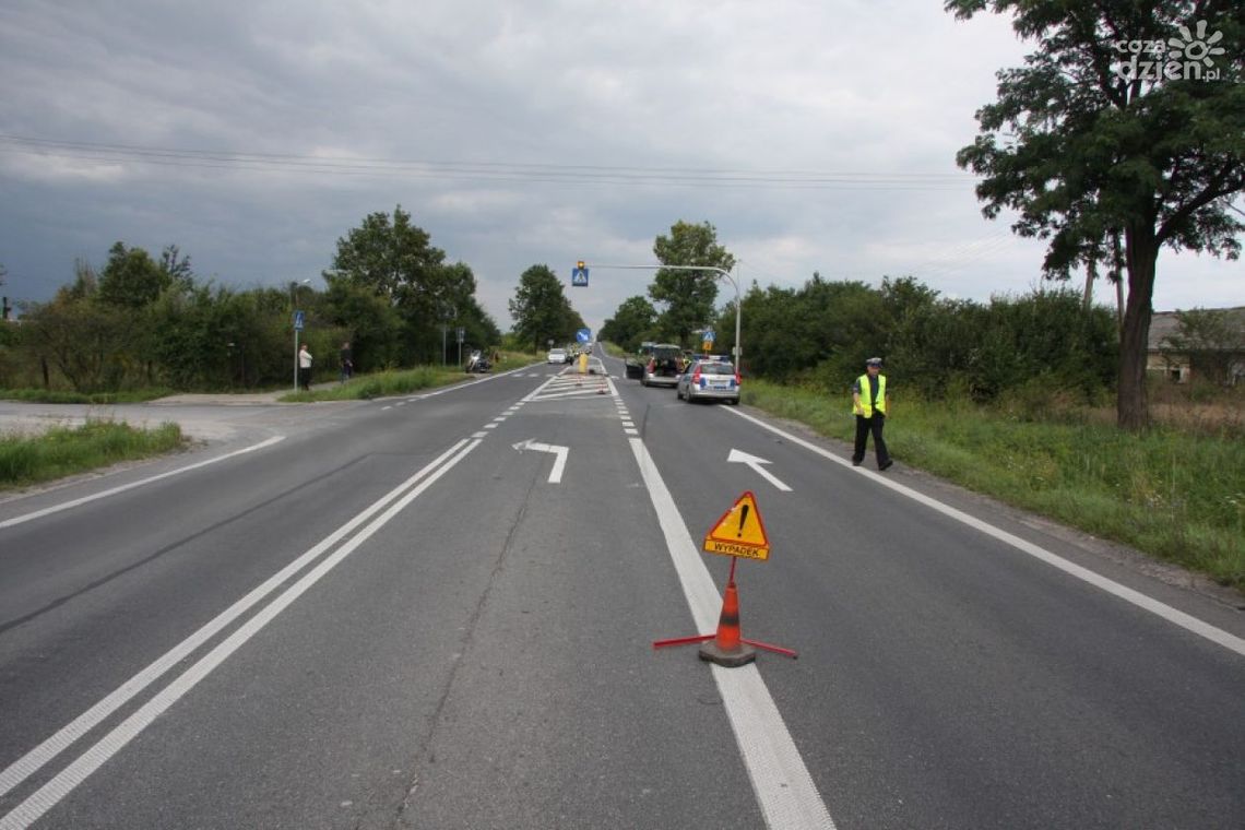 Wypadek motocyklisty na krajowej "siódemce"