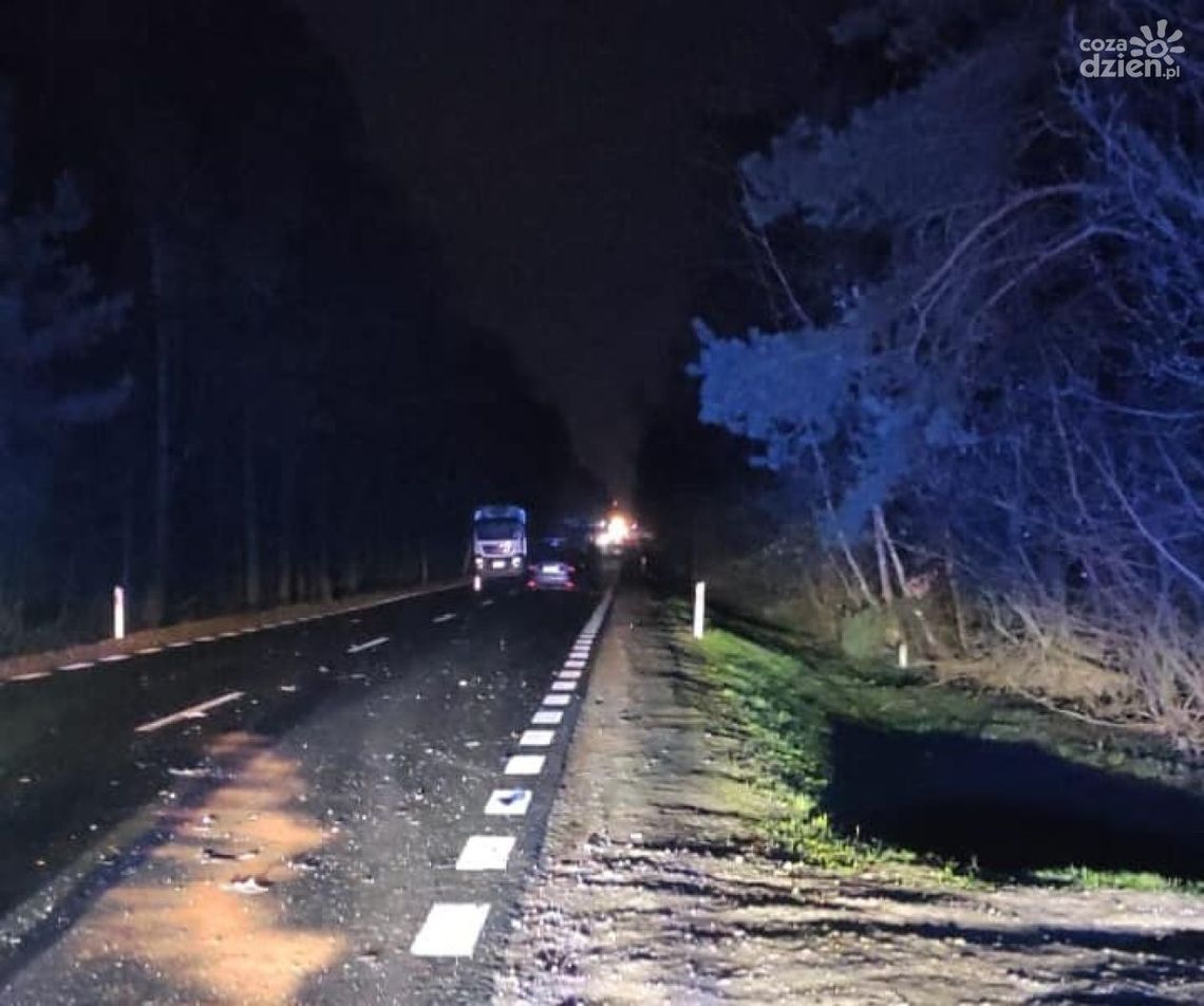 Wypadek na DK 9. Trzy osoby ranne