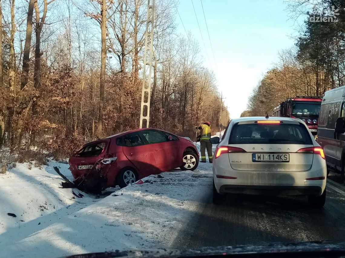 Wypadek na DW Kozienice-Radom