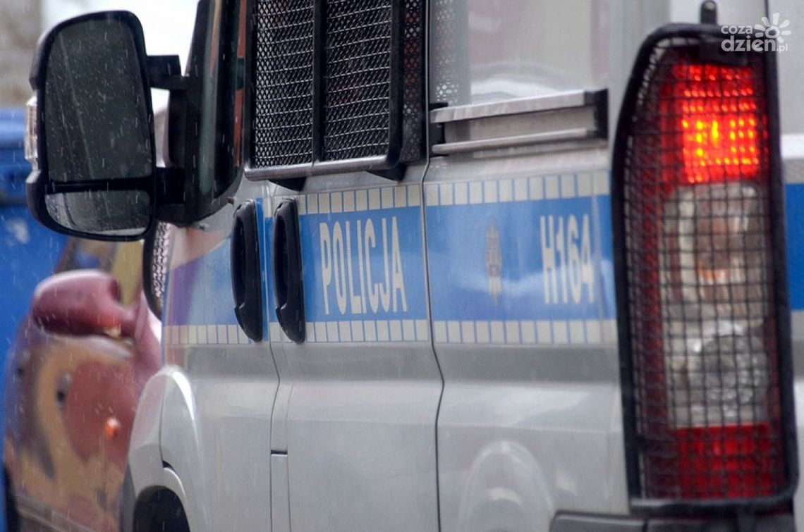 Wypadek - pięć osób w szpitalu Wypadek - pięć osób w szpitalu