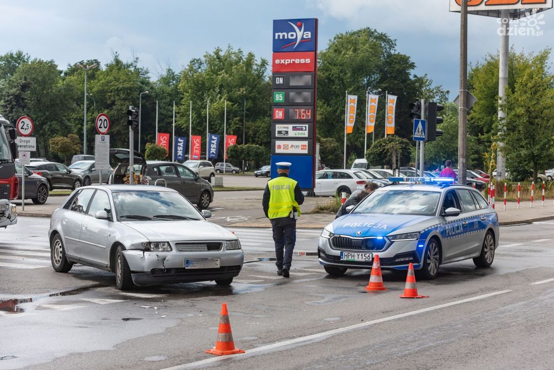 Wypadek przy Wernera. Kobieta w szpitalu Wypadek przy Wernera. Kobieta w szpitalu